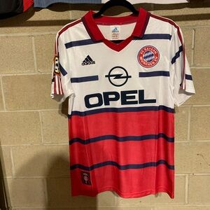 Retro Bayern Munich 98/00 Jerseys